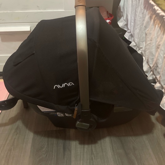 Black Stroller - Picture 8 of 11